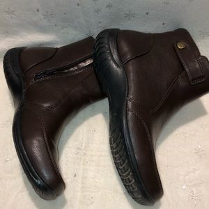 Brown ankle boots